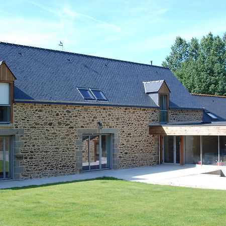 Hotel La Ferme du Chauchix Lamballe Exterior foto