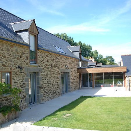Hotel La Ferme du Chauchix Lamballe Exterior foto